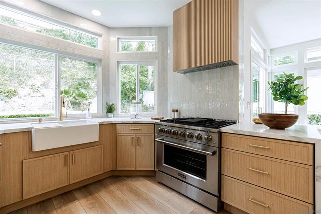 4436 Heritage Glen, San Diego, CA 92130