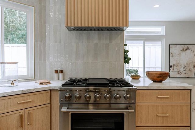 4436 Heritage Glen, San Diego, CA 92130