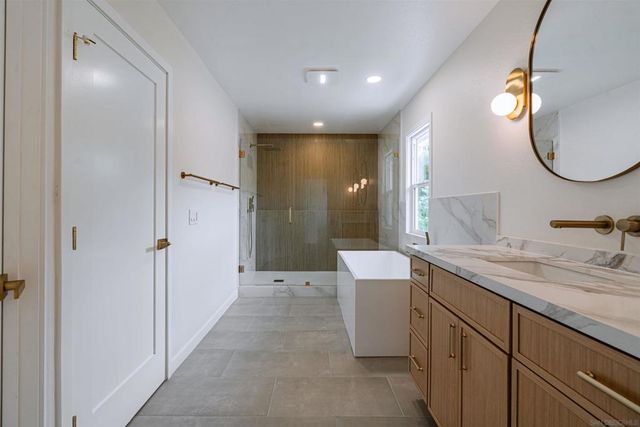 4436 Heritage Glen, San Diego, CA 92130