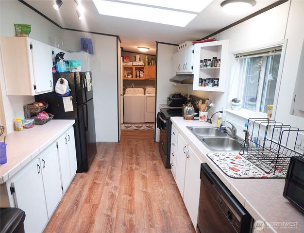 11344 6th Avenue SE, Olympia, WA 98513