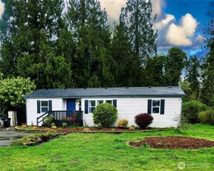 11344 6th Avenue SE, Olympia, WA 98513
