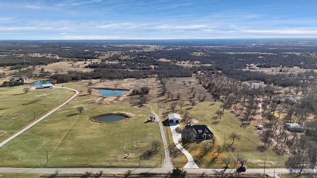 1802 Hlavek Road, Decatur, TX 76234