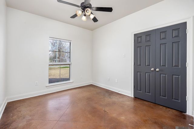 11140 Sims Rd, Denham Springs, LA 70706