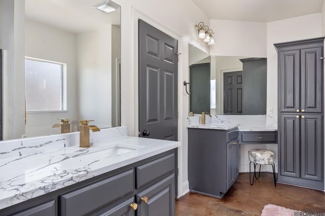 11140 Sims Rd, Denham Springs, LA 70706