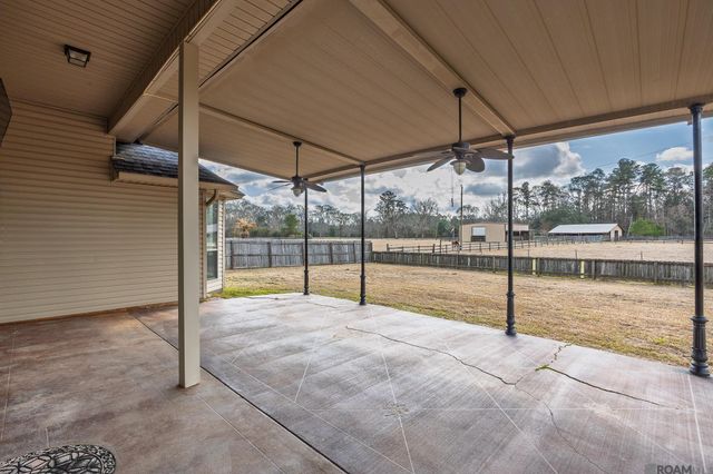 11140 Sims Rd, Denham Springs, LA 70706