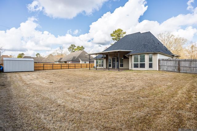 11140 Sims Rd, Denham Springs, LA 70706