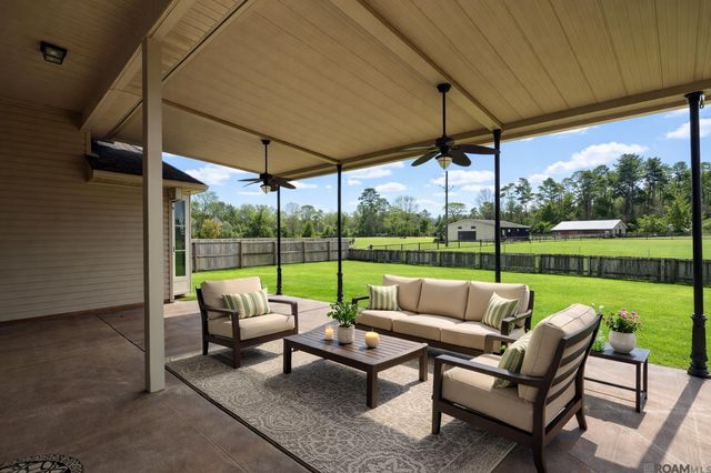 11140 Sims Rd, Denham Springs, LA 70706