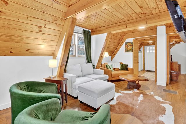 16996 E 524 Road, Stockton, MO 65785