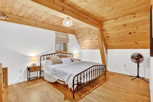 16996 E 524 Road, Stockton, MO 65785