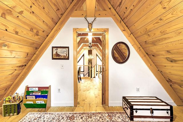 16996 E 524 Road, Stockton, MO 65785