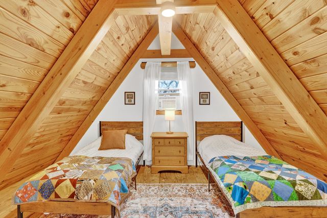 16996 E 524 Road, Stockton, MO 65785