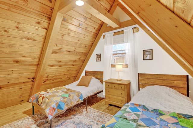 16996 E 524 Road, Stockton, MO 65785