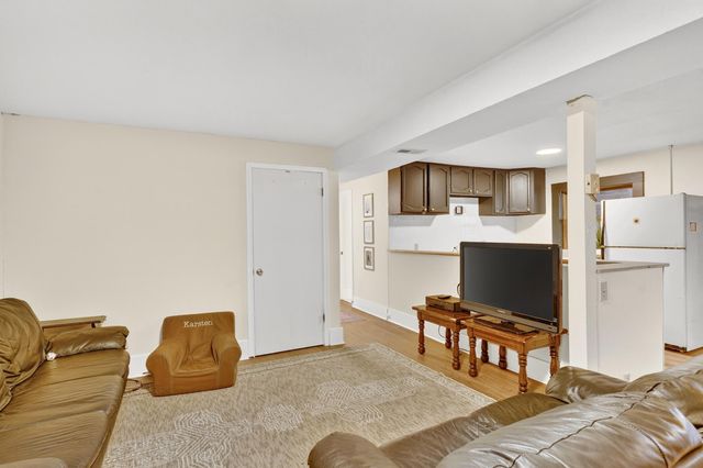 16996 E 524 Road, Stockton, MO 65785