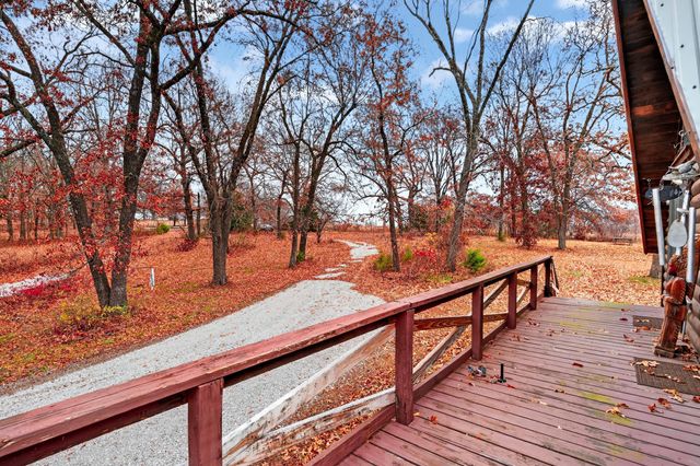 16996 E 524 Road, Stockton, MO 65785