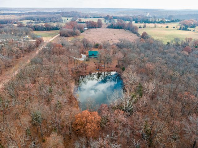 16996 E 524 Road, Stockton, MO 65785