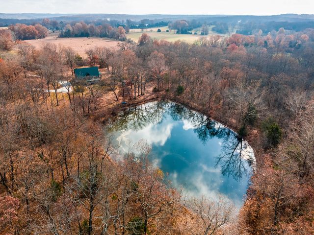 16996 E 524 Road, Stockton, MO 65785