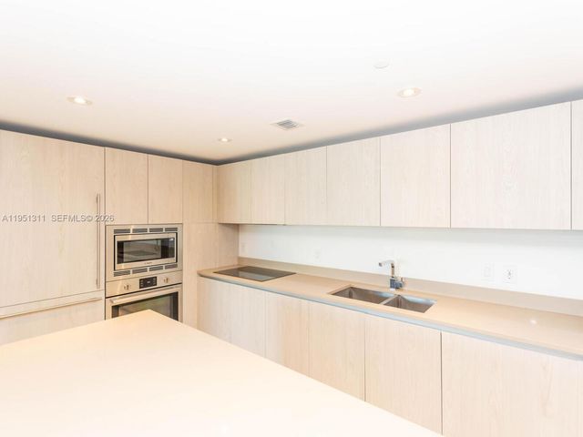 4111 S Ocean Dr 1908, Hollywood, FL 33019