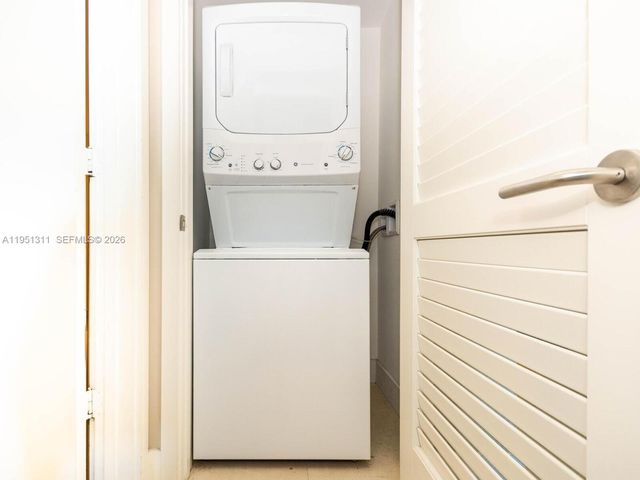 4111 S Ocean Dr 1908, Hollywood, FL 33019