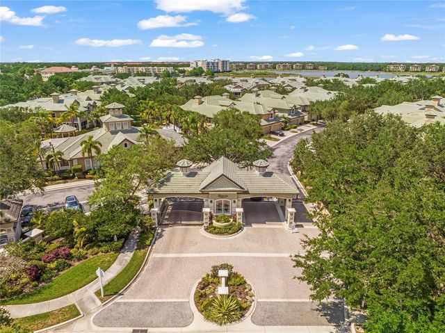 6430 MOORINGS POINT CIRCLE 201, Bradenton, FL 34202