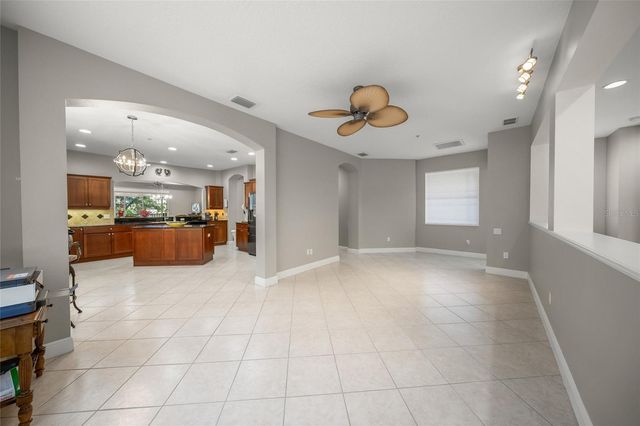 6430 MOORINGS POINT CIRCLE 201, Bradenton, FL 34202