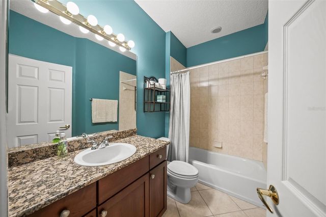 6430 MOORINGS POINT CIRCLE 201, Bradenton, FL 34202