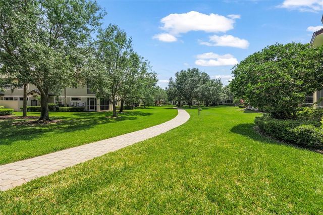 6430 MOORINGS POINT CIRCLE 201, Bradenton, FL 34202