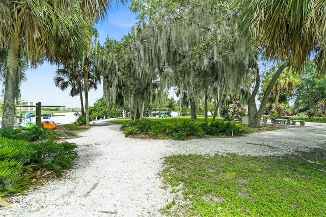 6430 MOORINGS POINT CIRCLE 201, Bradenton, FL 34202