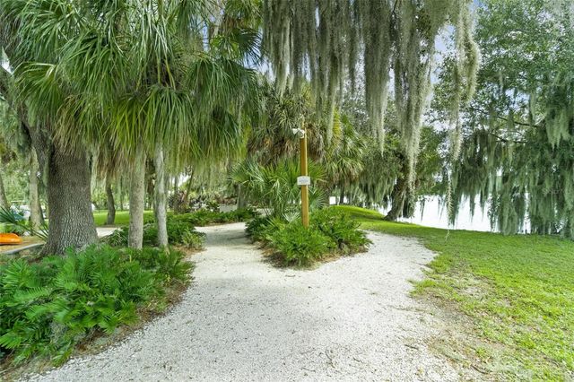 6430 MOORINGS POINT CIRCLE 201, Bradenton, FL 34202