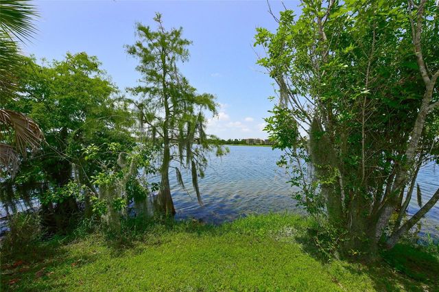 6430 MOORINGS POINT CIRCLE 201, Bradenton, FL 34202