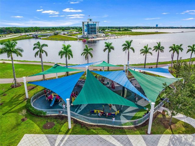 6430 MOORINGS POINT CIRCLE 201, Bradenton, FL 34202