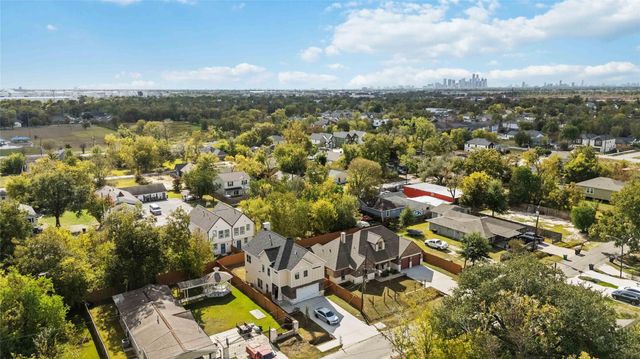 8114 Jeffery Street, Houston, TX 77028