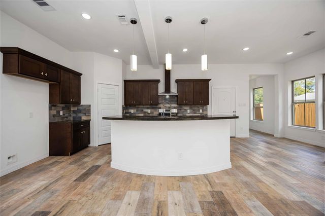 8114 Jeffery Street, Houston, TX 77028