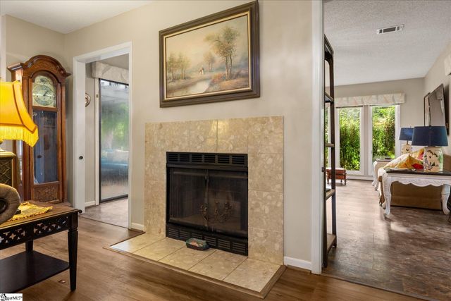 3 Fox Ridge Point, Taylors, SC 29687