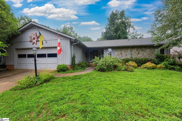 3 Fox Ridge Point, Taylors, SC 29687