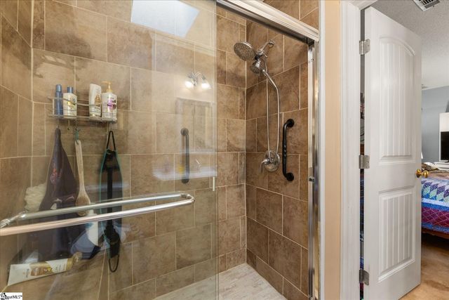 3 Fox Ridge Point, Taylors, SC 29687