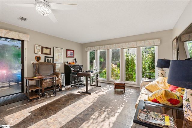 3 Fox Ridge Point, Taylors, SC 29687