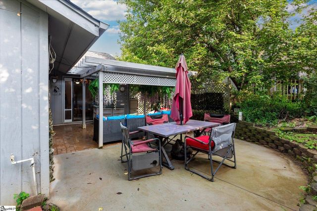 3 Fox Ridge Point, Taylors, SC 29687