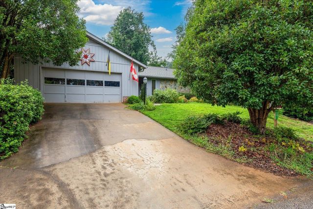 3 Fox Ridge Point, Taylors, SC 29687