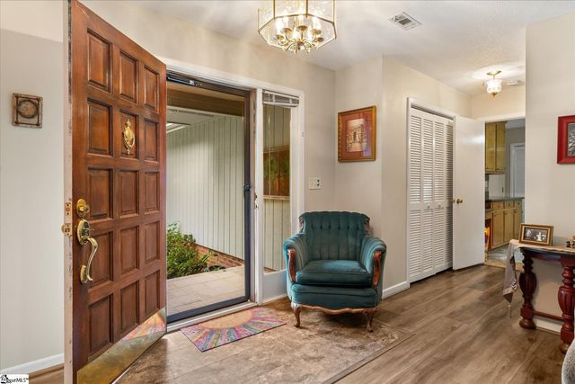 3 Fox Ridge Point, Taylors, SC 29687