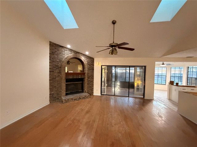 1015 CALLE ROSA PLACE, Sun City Center, FL 33573