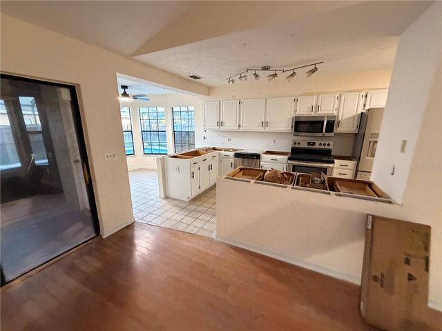 1015 CALLE ROSA PLACE, Sun City Center, FL 33573