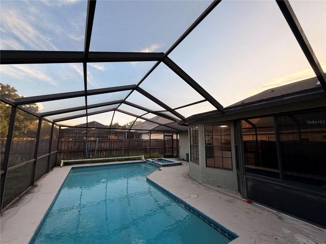 1015 CALLE ROSA PLACE, Sun City Center, FL 33573