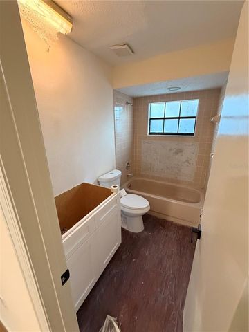 1015 CALLE ROSA PLACE, Sun City Center, FL 33573