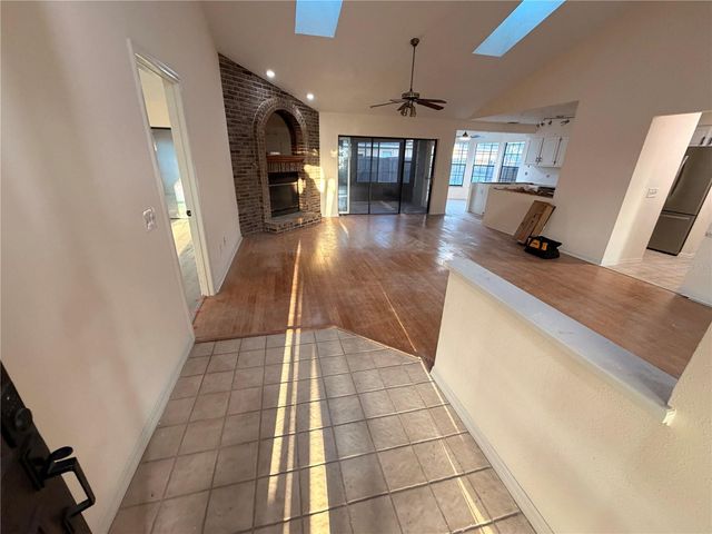 1015 CALLE ROSA PLACE, Sun City Center, FL 33573