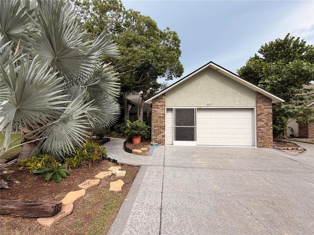 1015 CALLE ROSA PLACE, Sun City Center, FL 33573