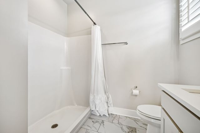 2701 Rushmore Dr, Chapel Hill, TN 37034