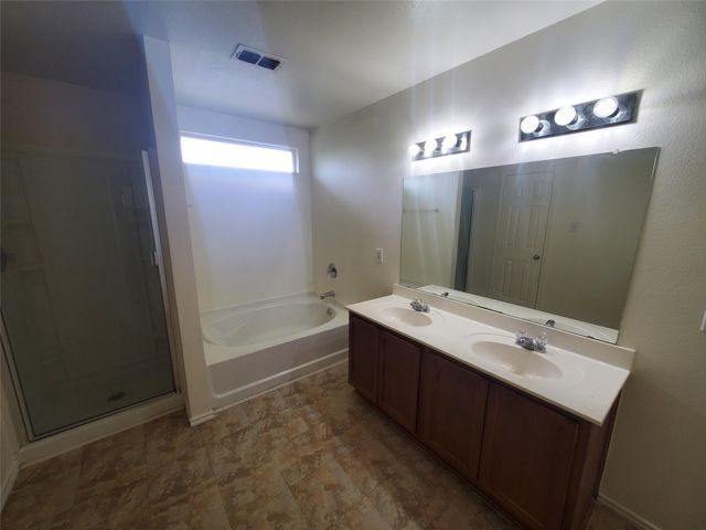 2512 Comstock Lane, Mesquite, TX 75181
