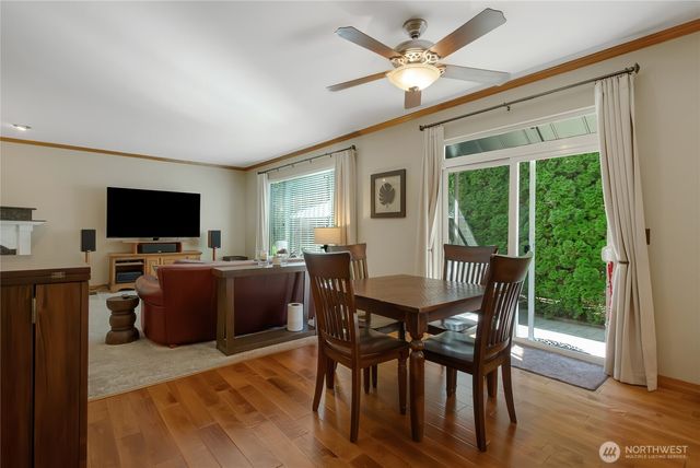 8212 72nd Avenue E, Puyallup, WA 98371