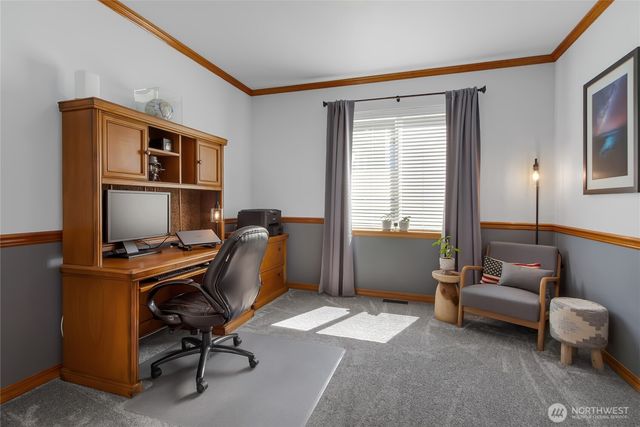 8212 72nd Avenue E, Puyallup, WA 98371