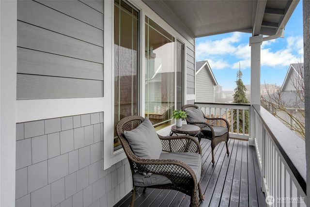 8212 72nd Avenue E, Puyallup, WA 98371